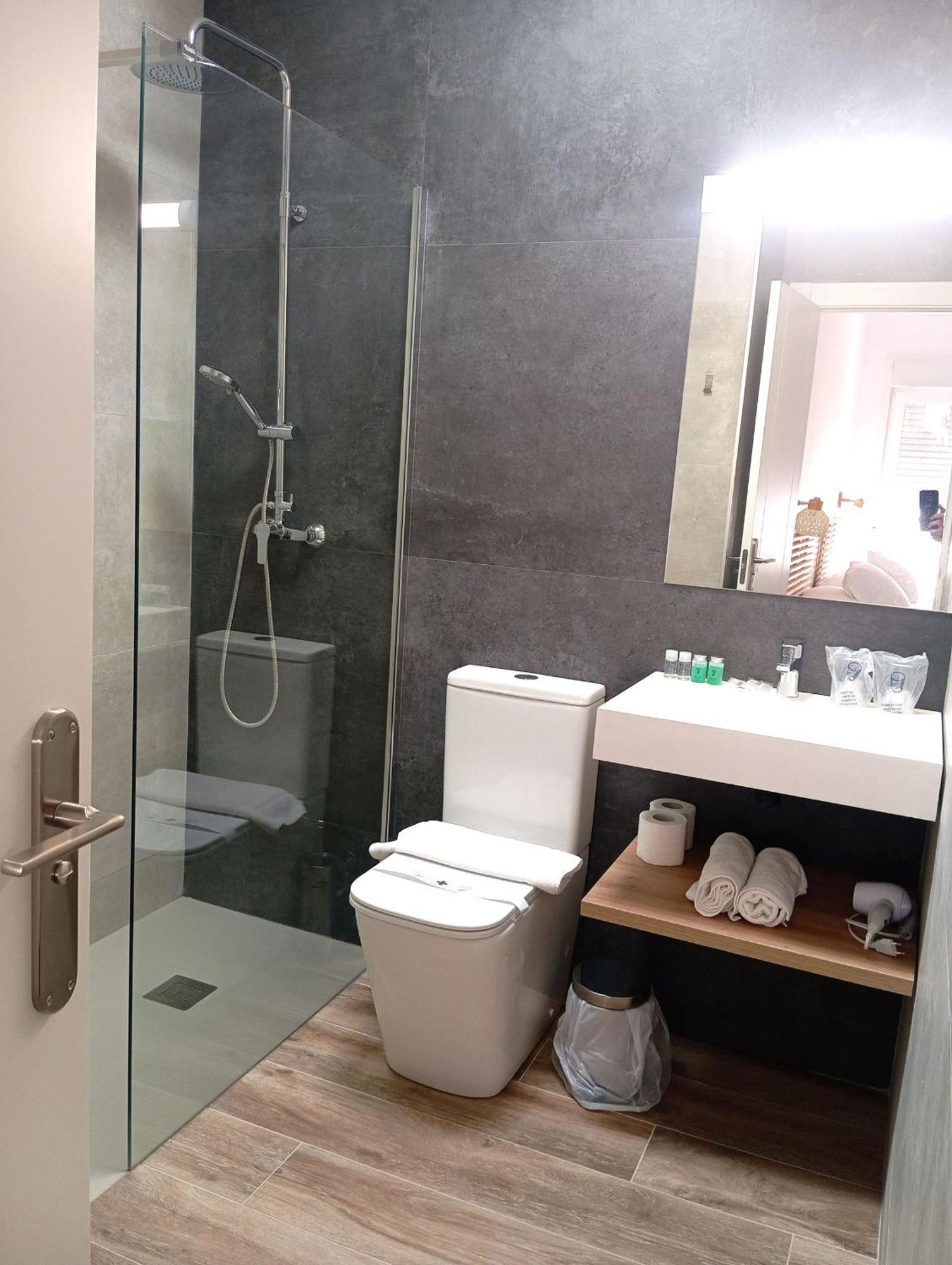 Hostal Casa Emilio 알메리아 외부 사진