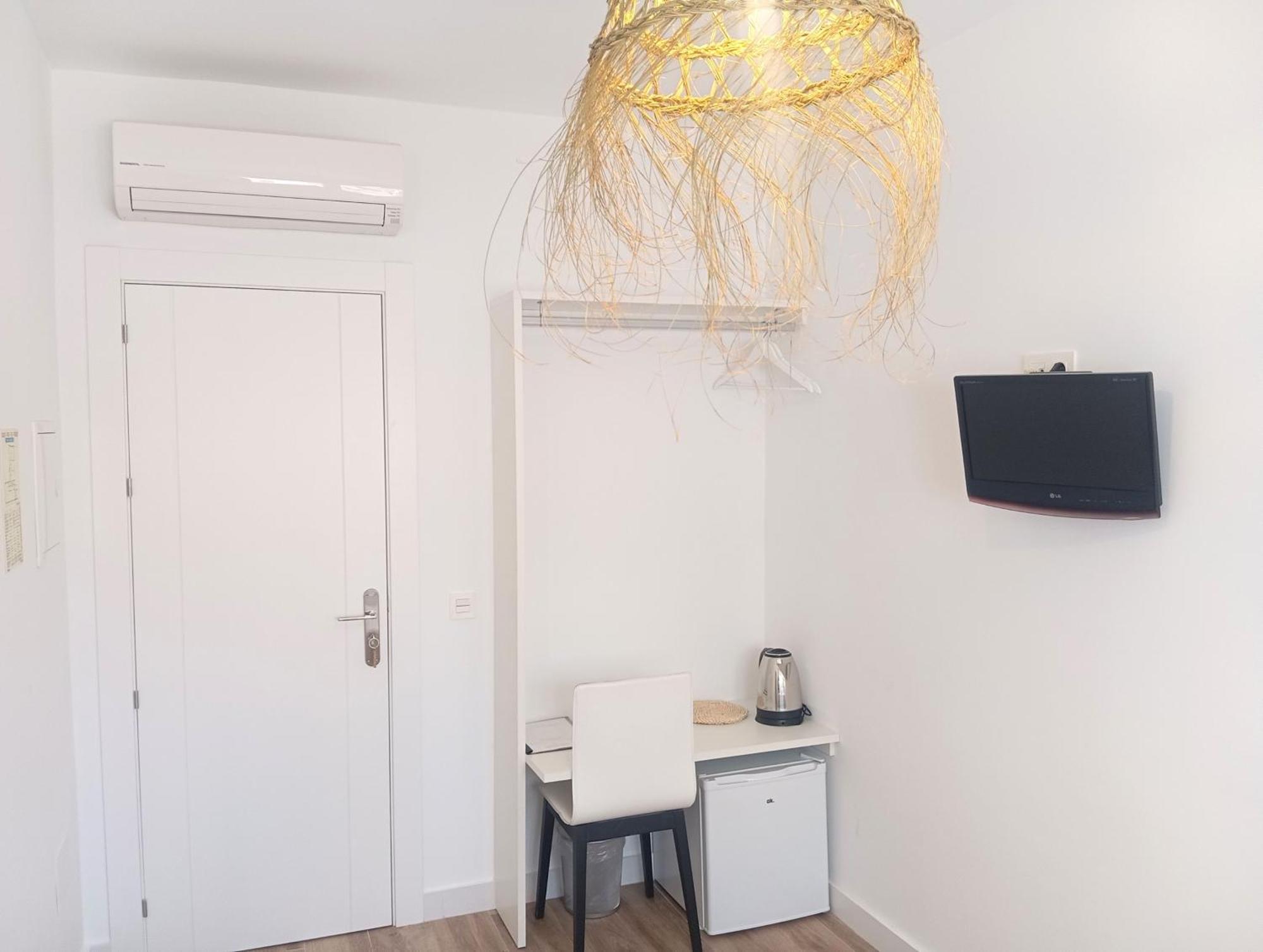 Hostal Casa Emilio 알메리아 외부 사진